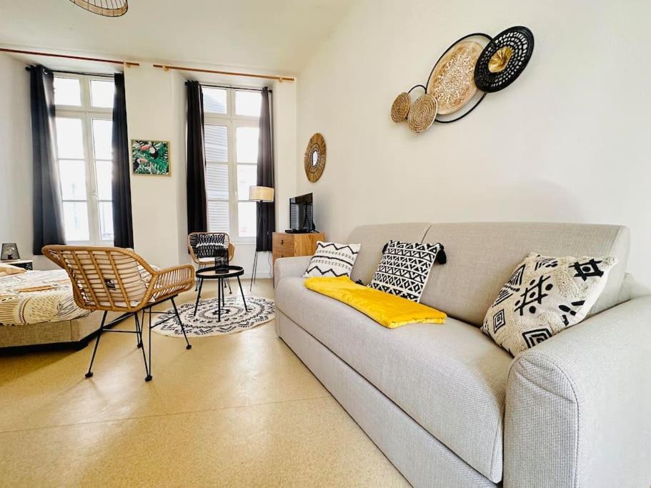 Appartement Confortable Laon Esterno foto