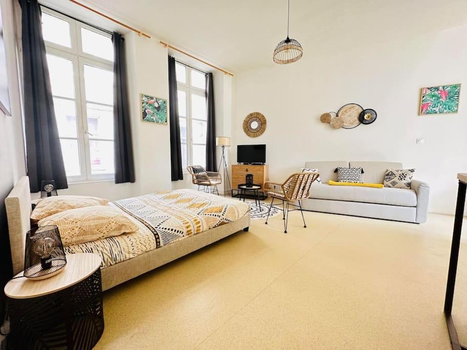 Appartement Confortable Laon Esterno foto
